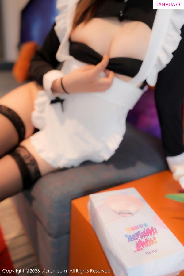 江真真  [XiuRen]高清写真图 2023.05.04 No.6672 江真真 黑丝美臀第13张图片